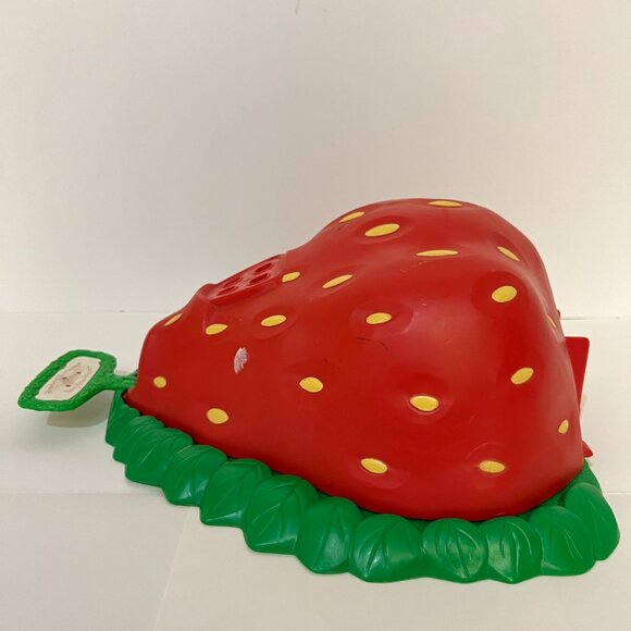 Vintage Strawberry Shortcake Berry Bake Shoppe Playset Toy 1980 - Picture 9 of 12